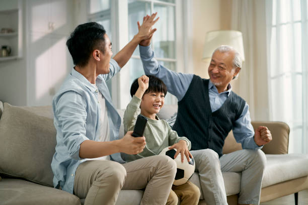 父債子還