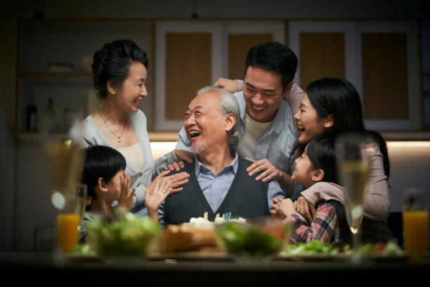 父債子還